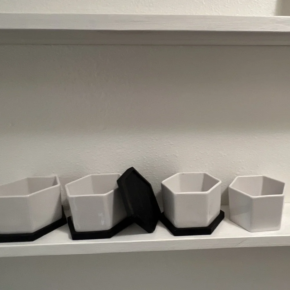 Small Hexagonal Ceramic Plant Pots w/ Black Saucers, Drainage Hole Set